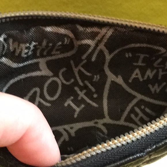 Betsey Johnson’s zippered clutch/change purse - Picture 4 of 4